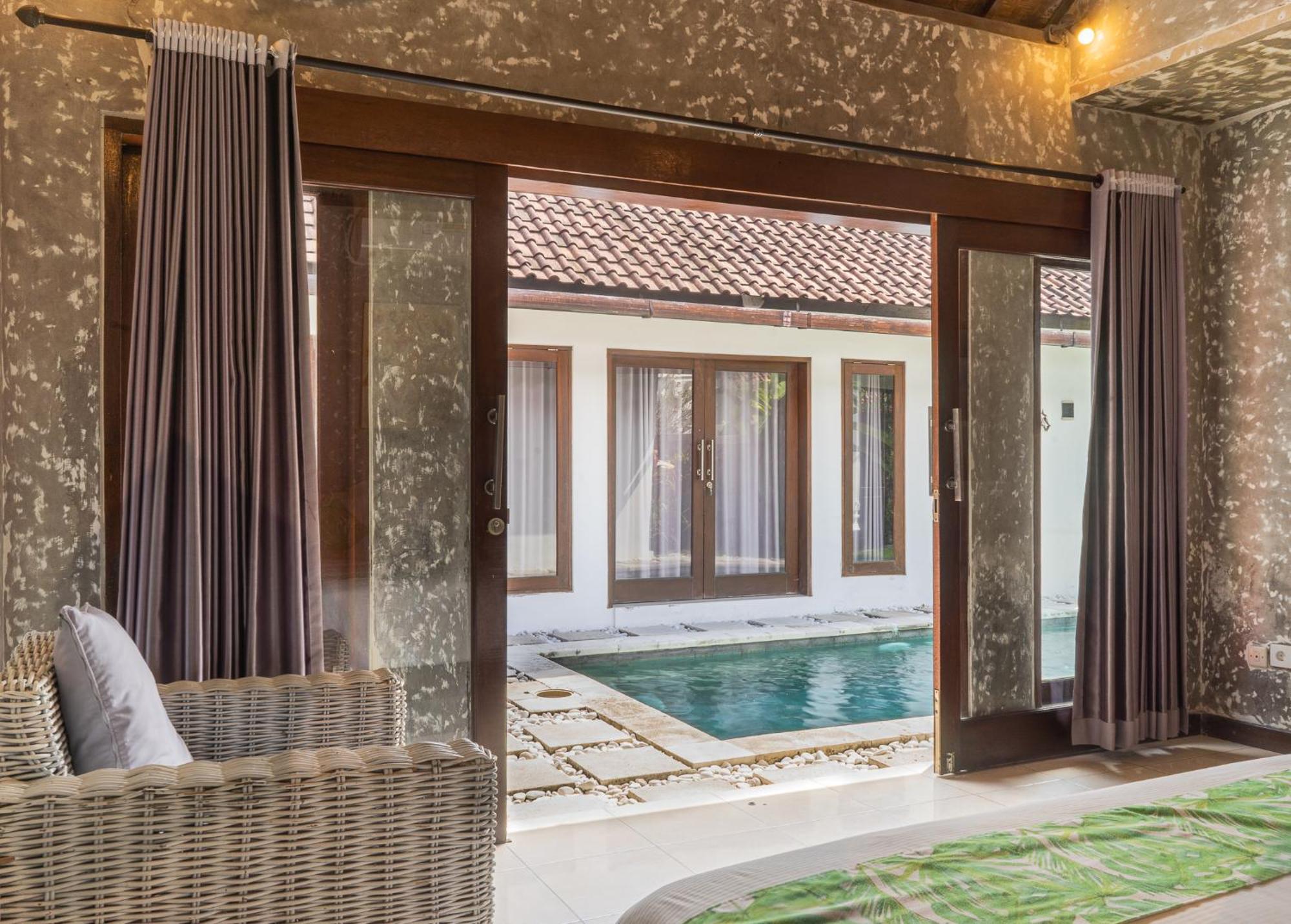 Villa Salya - 3Br - Private Pool - 1Min Walk To La Favela! Seminyak Extérieur photo
